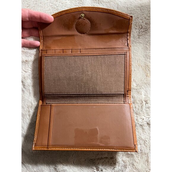 Dooney & Bourke Pebbled Leather Wallet W/ Coin Compartment & Card Slots - Picture 9 of 15